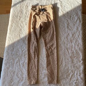 Sarah’s Day WFA leopard print leggings size small